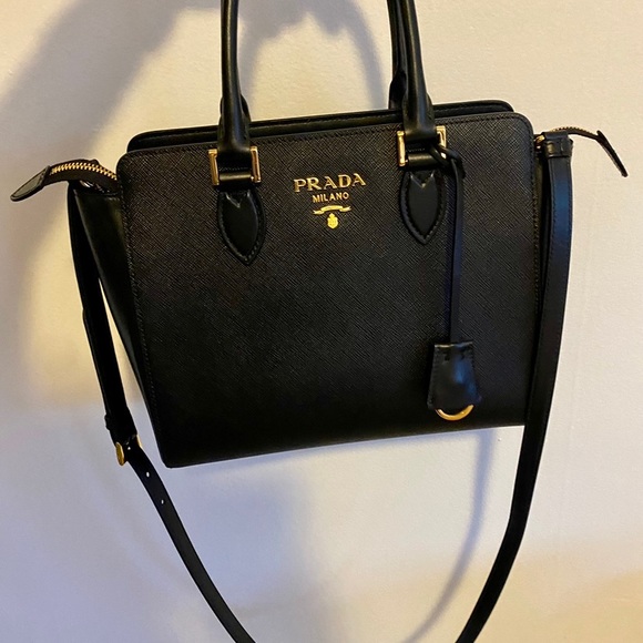 PRADA Borsa A Mani Saffiano black - Picture 1 of 4